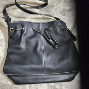 HILLARD & HANSON NWOT Black Leather Shoulder Bag